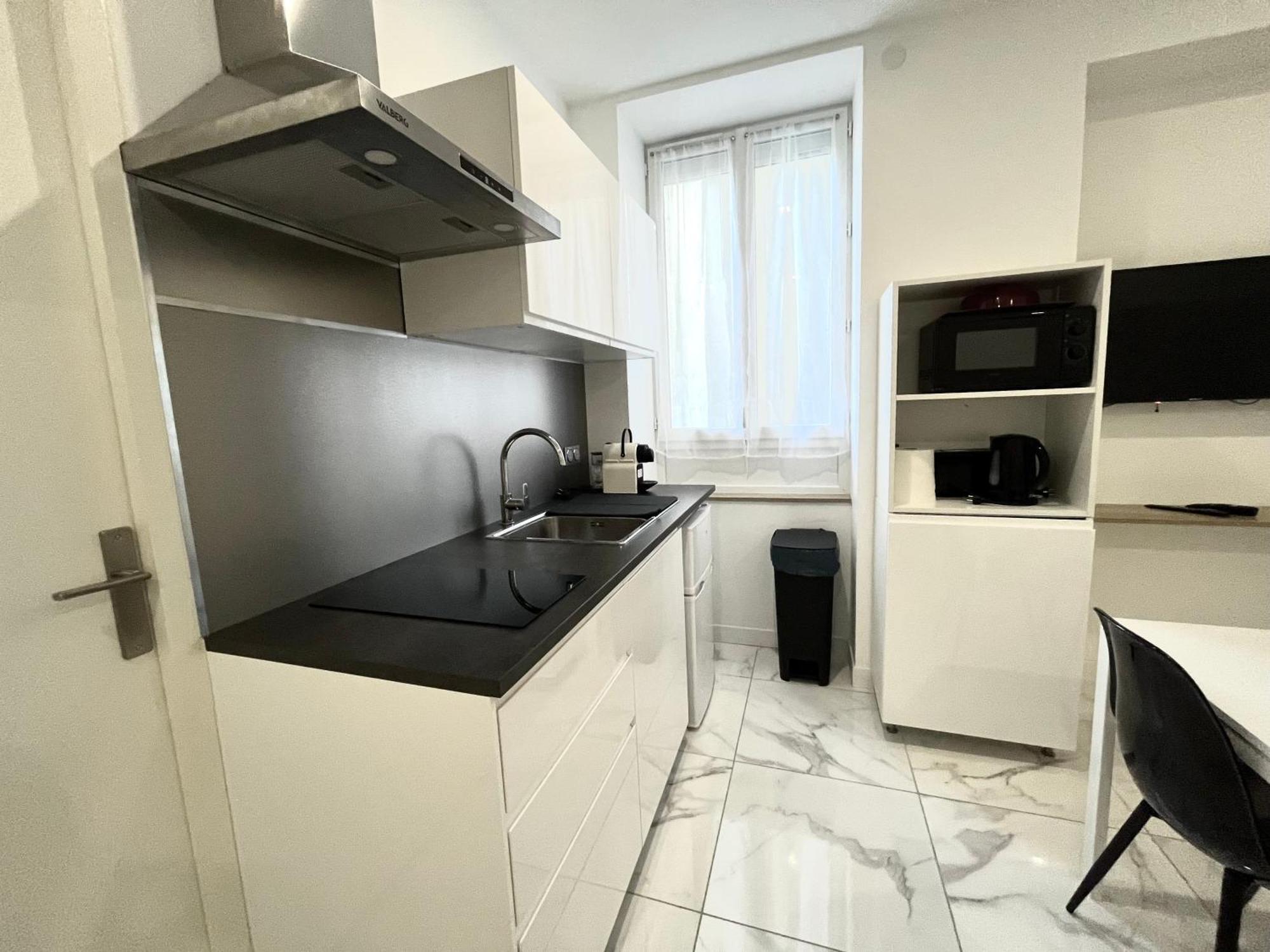 Apartment T2 Moderne A 10 Min Du Centre-ville De
